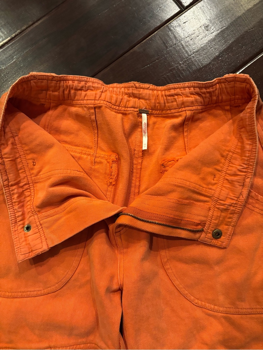 FREE PEOPLE COME AND GET IT UTILITY PANTS -Size XS - Picture 6 of 11